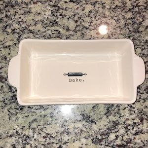 Rae Dunn Bake. Make offer